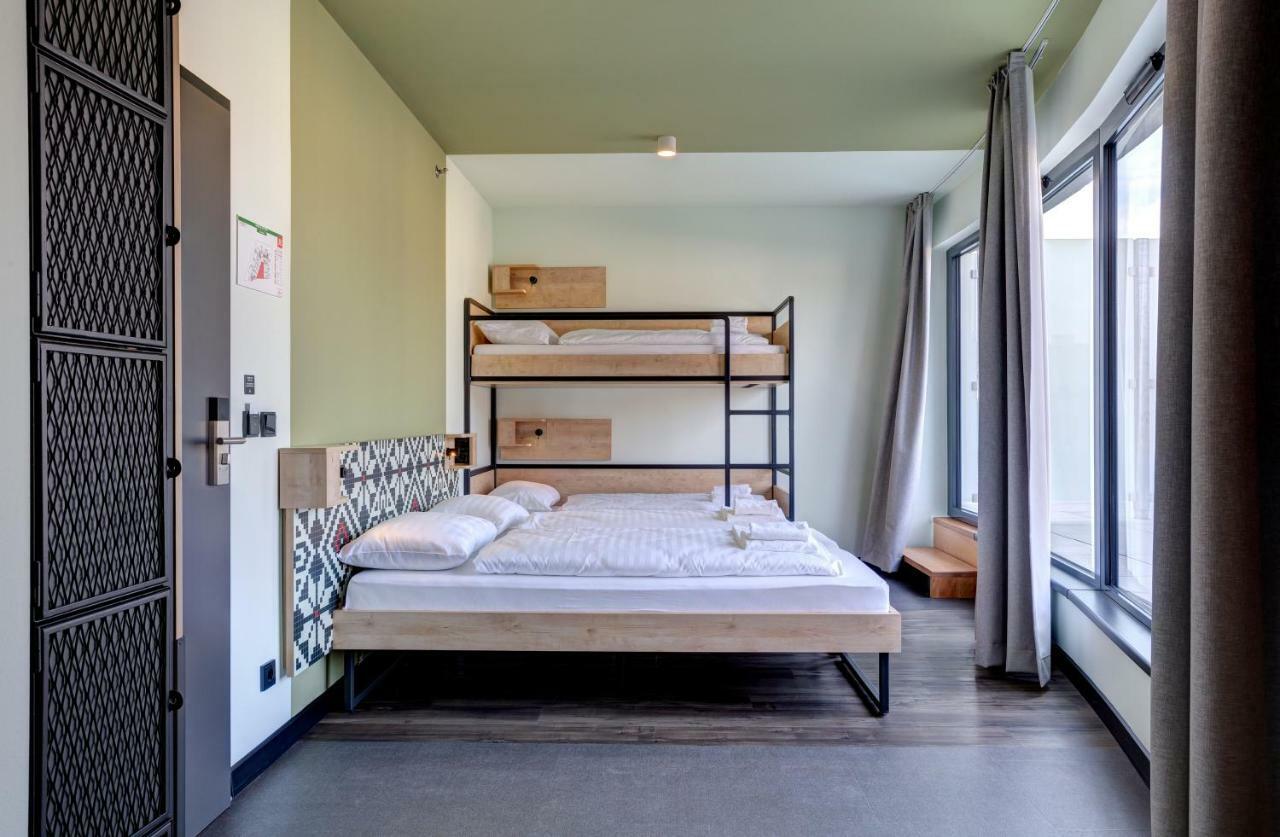 Meininger Great Market Hall Hotel 3*