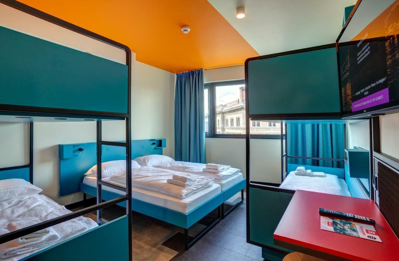 Meininger Great Market Hall Hotel