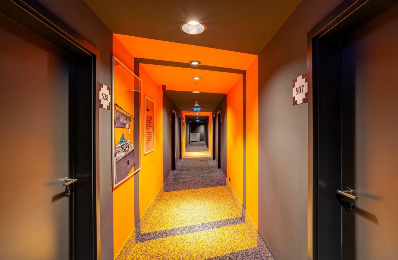 Meininger Great Market Hall Hotel